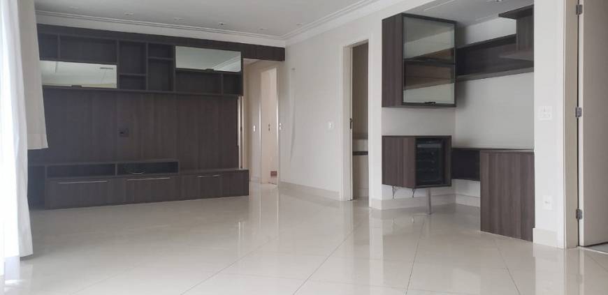 Foto 4 de Apartamento com 3 Quartos à venda, 135m² em Alto Da Boa Vista, São Paulo