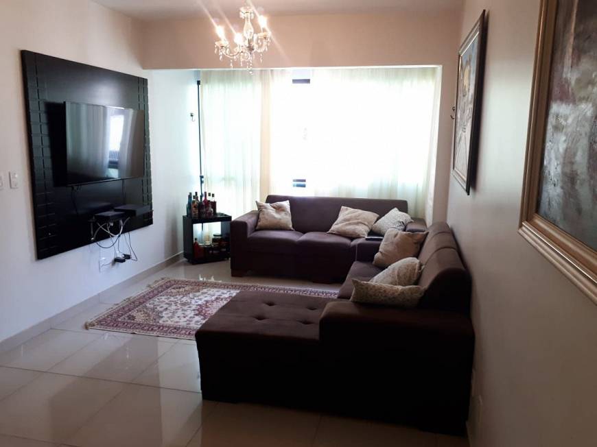 Foto 1 de Apartamento com 3 Quartos à venda, 77m² em Alto da Glória, Goiânia