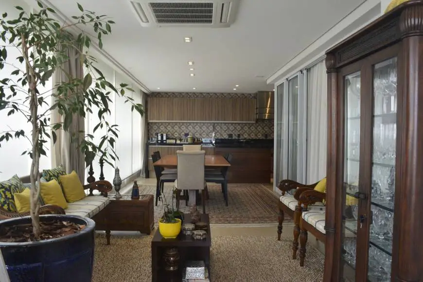 Foto 1 de Apartamento com 3 Quartos à venda, 190m² em Alto da Lapa, São Paulo