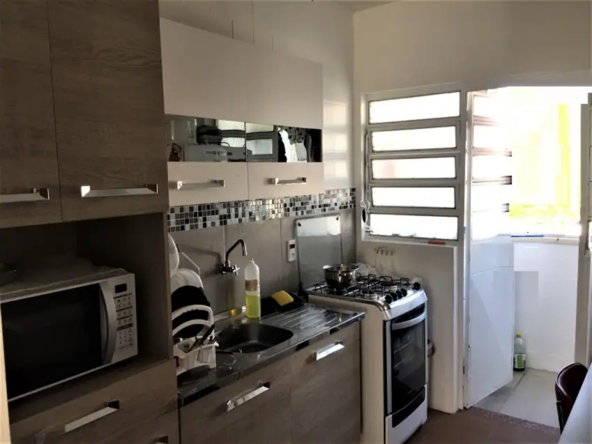 Foto 3 de Apartamento com 3 Quartos à venda, 80m² em Azenha, Porto Alegre