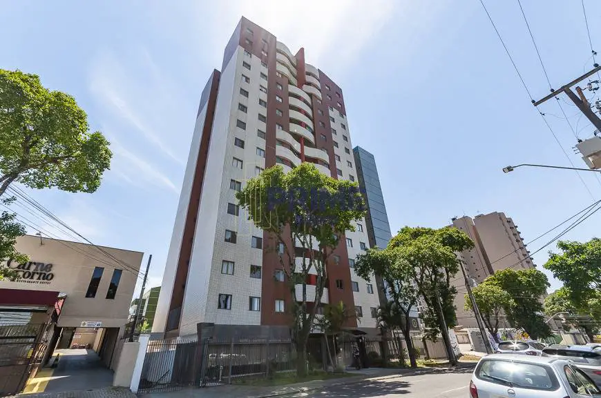 Foto 1 de Apartamento com 3 Quartos à venda, 73m² em Bacacheri, Curitiba