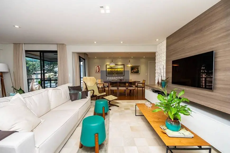 Foto 3 de Apartamento com 3 Quartos à venda, 164m² em Batel, Curitiba