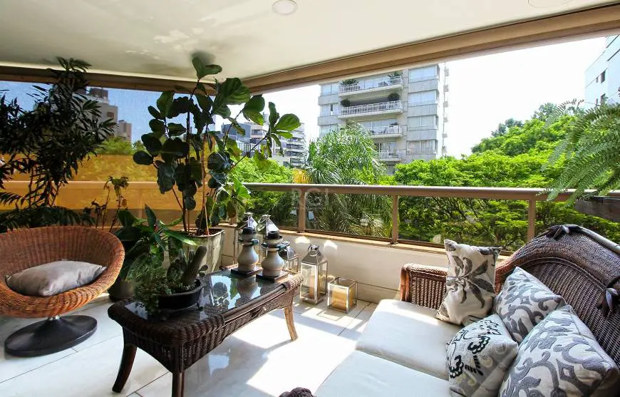 Foto 1 de Apartamento com 3 Quartos à venda, 335m² em Bela Vista, Porto Alegre