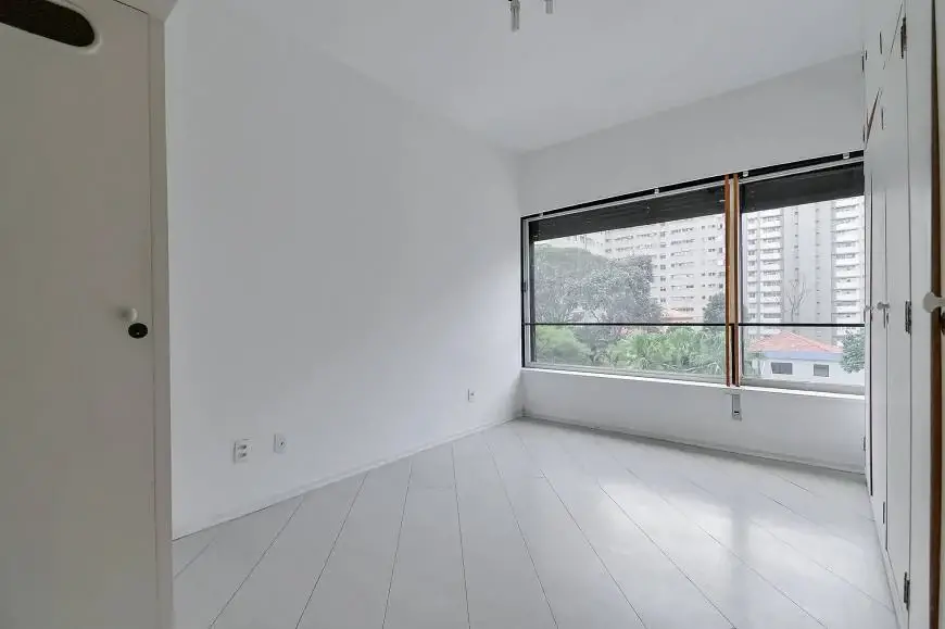 Foto 4 de Apartamento com 3 Quartos para alugar, 110m² em Bela Vista, São Paulo