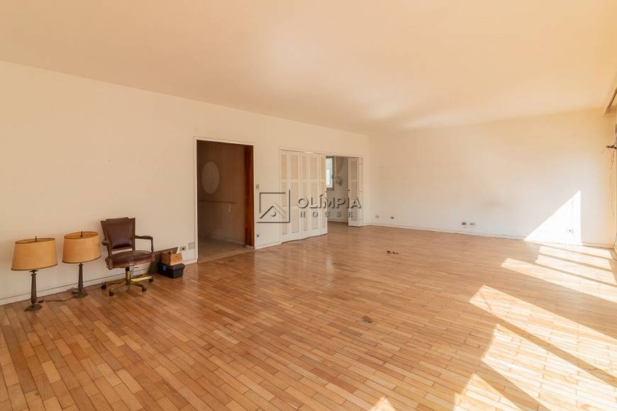 Foto 1 de Apartamento com 3 Quartos para alugar, 300m² em Bela Vista, São Paulo