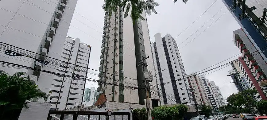 Foto 1 de Apartamento com 3 Quartos à venda, 101m² em Boa Viagem, Recife