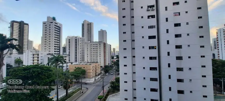 Foto 1 de Apartamento com 3 Quartos à venda, 115m² em Boa Viagem, Recife
