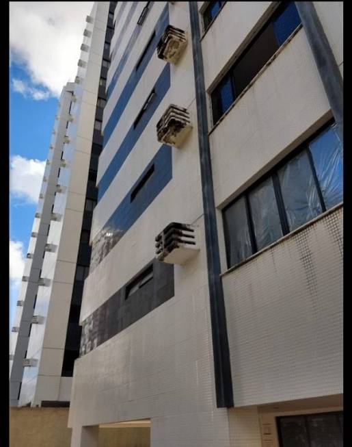 Foto 3 de Apartamento com 3 Quartos à venda, 131m² em Boa Viagem, Recife