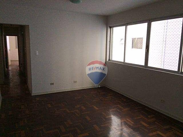 Foto 2 de Apartamento com 3 Quartos para alugar, 140m² em Boa Vista, São Vicente