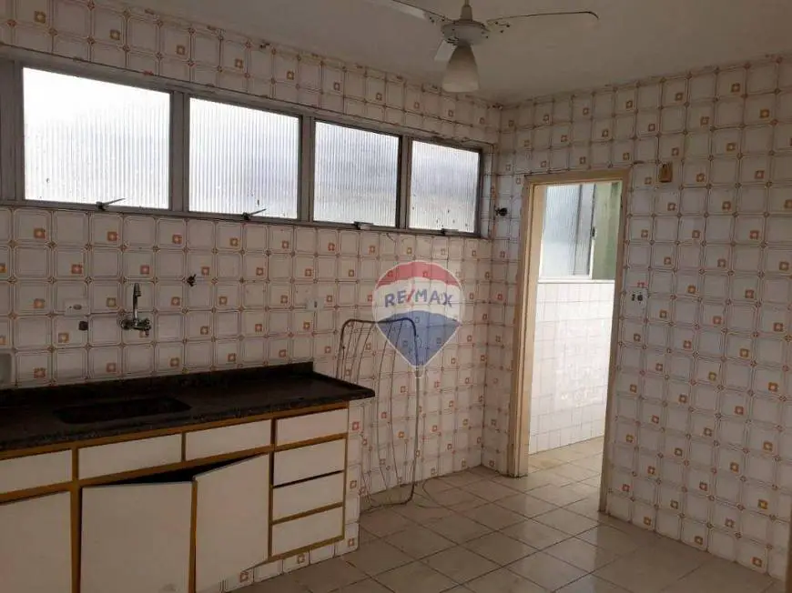Foto 4 de Apartamento com 3 Quartos para alugar, 145m² em Boa Vista, São Vicente