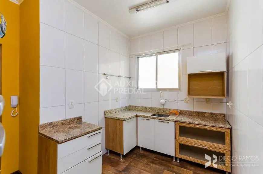 Foto 4 de Apartamento com 3 Quartos à venda, 65m² em Bom Fim, Porto Alegre