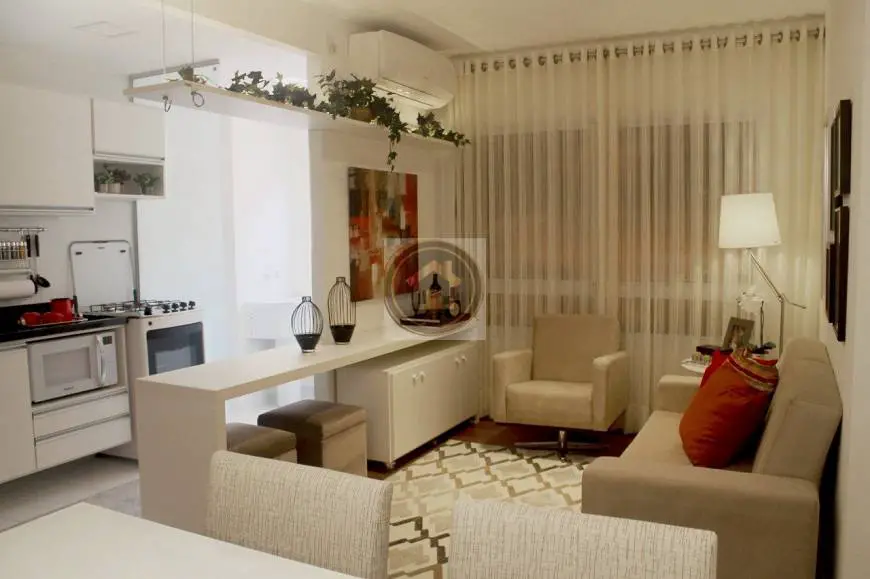 Foto 1 de Apartamento com 3 Quartos à venda, 70m² em Bom Jesus, Porto Alegre