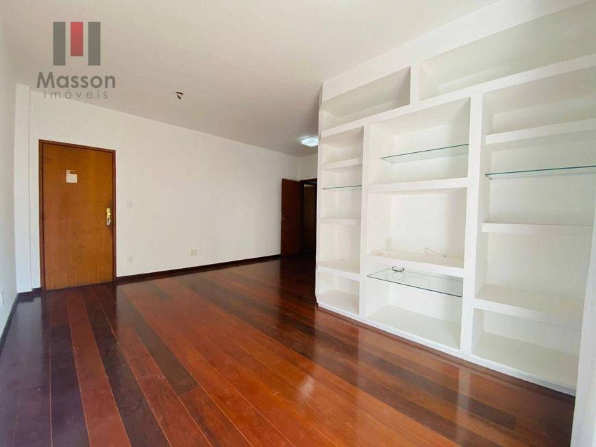 Foto 3 de Apartamento com 3 Quartos para alugar, 120m² em Bom Pastor, Juiz de Fora