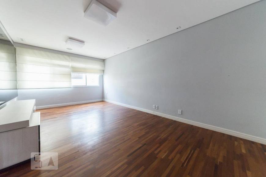 Foto 2 de Apartamento com 3 Quartos para alugar, 138m² em Bosque, Campinas