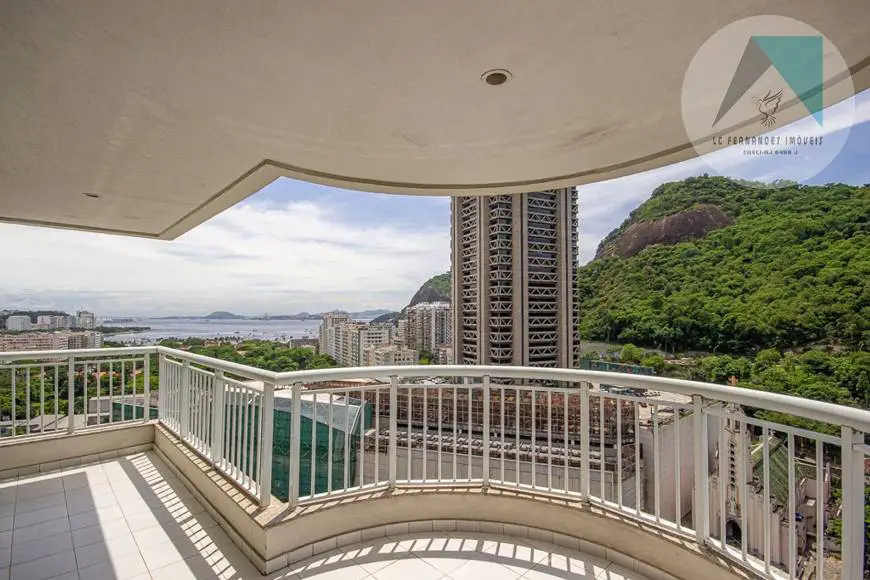 Foto 3 de Apartamento com 3 Quartos à venda, 90m² em Botafogo, Rio de Janeiro