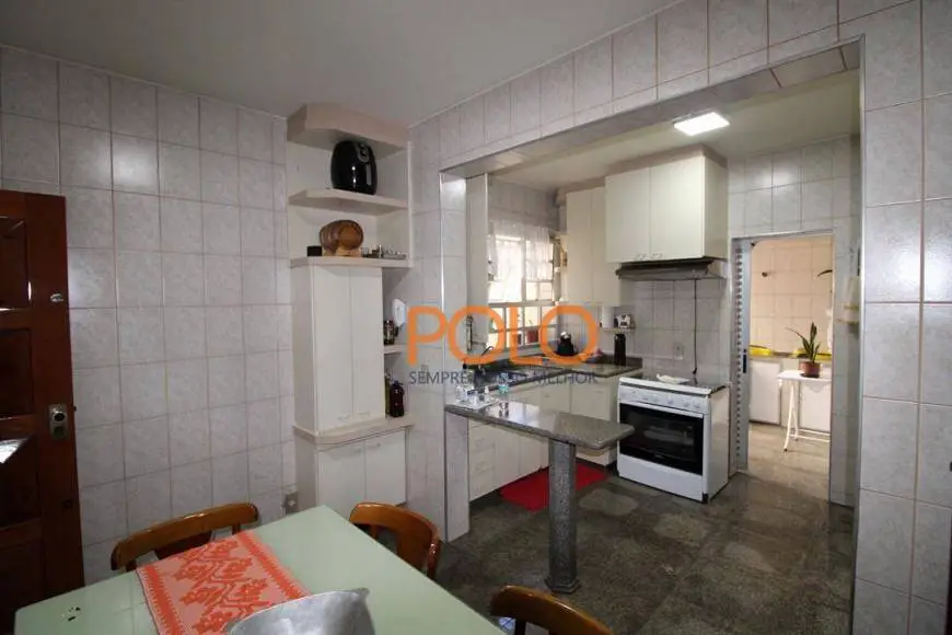 Foto 5 de Apartamento com 3 Quartos à venda, 168m² em Brasil, Uberlândia