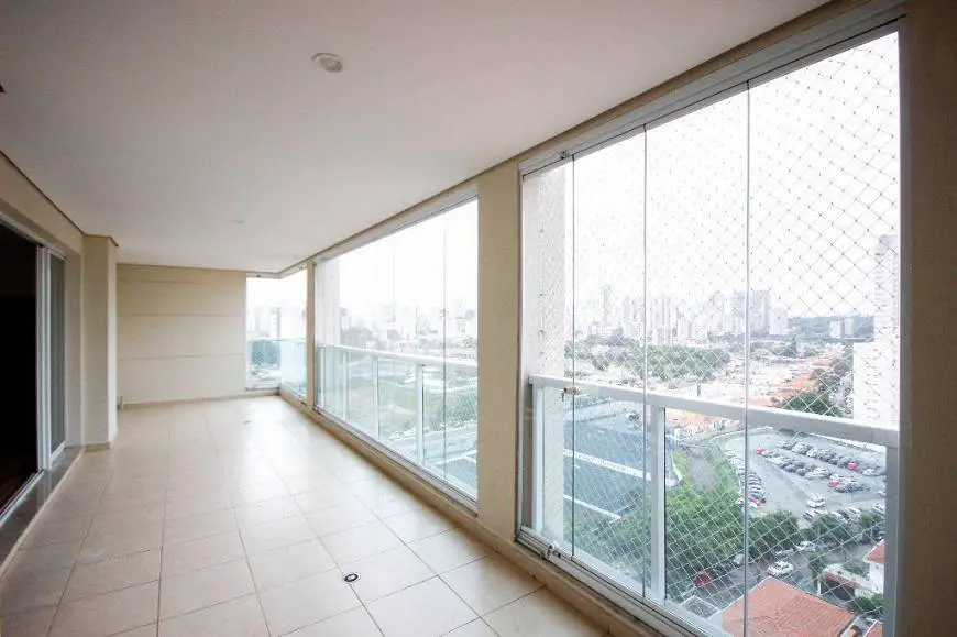 Foto 1 de Apartamento com 3 Quartos para alugar, 138m² em Brooklin, São Paulo
