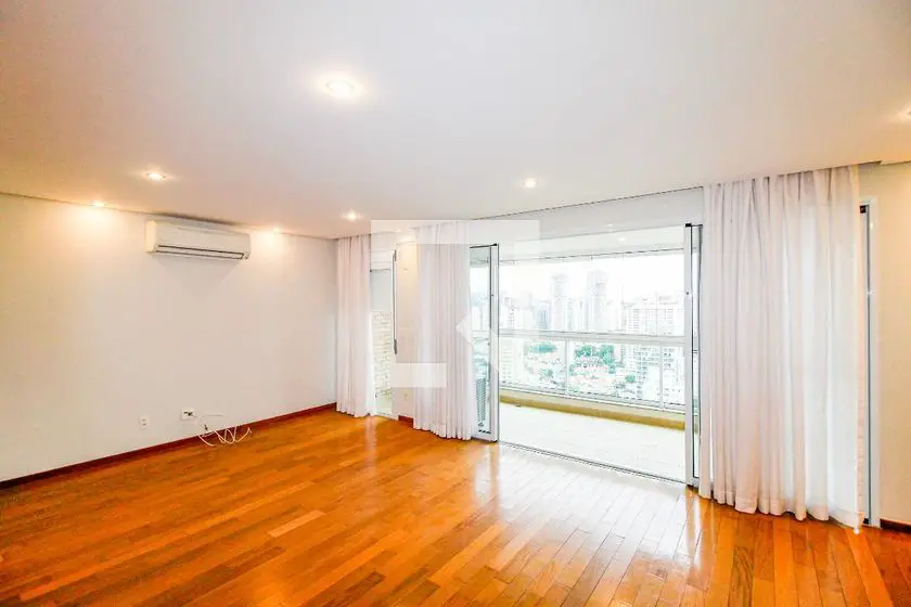 Foto 1 de Apartamento com 3 Quartos para alugar, 152m² em Brooklin, São Paulo