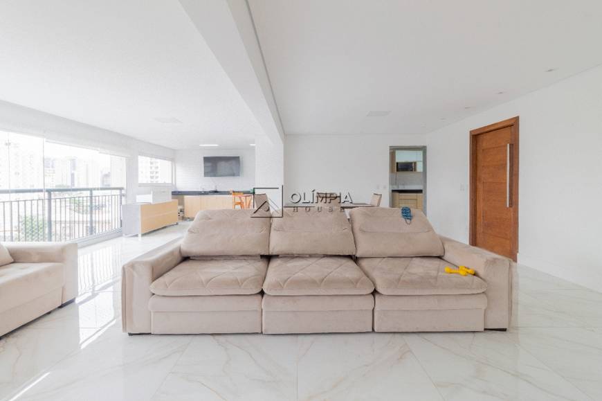 Foto 1 de Apartamento com 3 Quartos à venda, 216m² em Brooklin, São Paulo