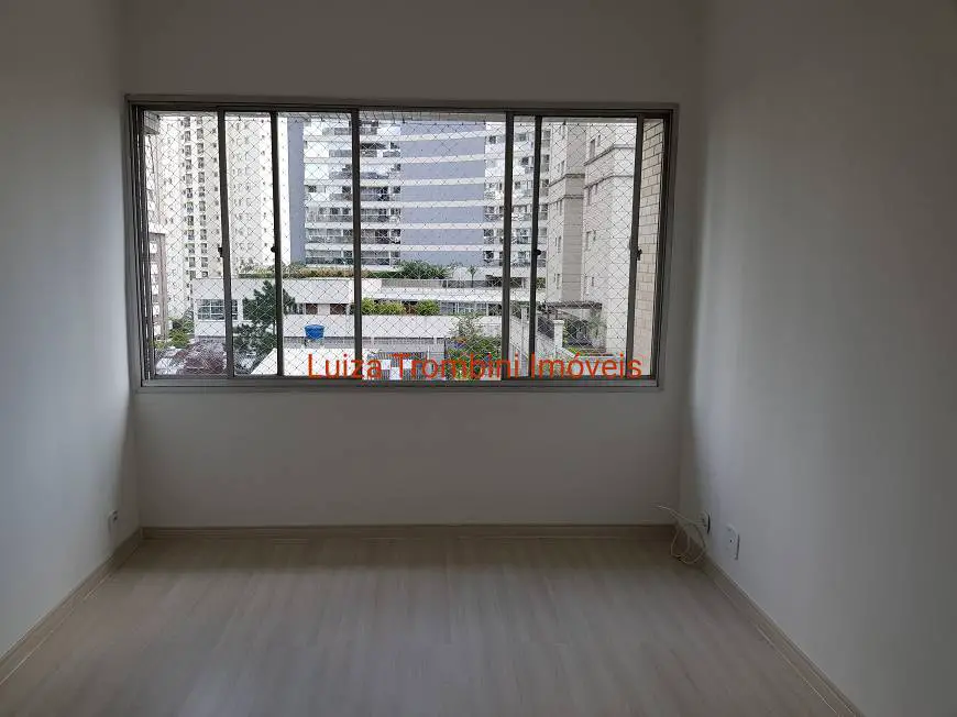 Foto 1 de Apartamento com 3 Quartos para alugar, 71m² em Brooklin, São Paulo