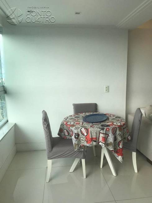 Foto 5 de Apartamento com 3 Quartos para alugar, 80m² em Brotas, Salvador