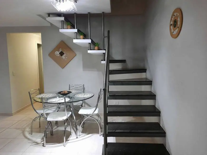 Foto 4 de Apartamento com 3 Quartos à venda, 98m² em Cabral, Curitiba