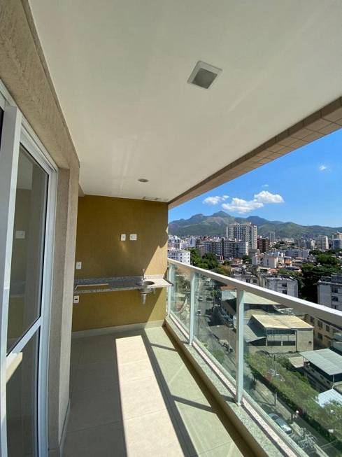 Foto 2 de Apartamento com 3 Quartos à venda, 72m² em Cachambi, Rio de Janeiro
