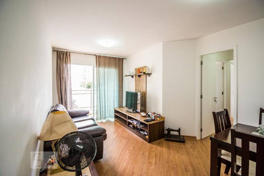 Foto 1 de Apartamento com 3 Quartos para alugar, 80m² em Cambuí, Campinas