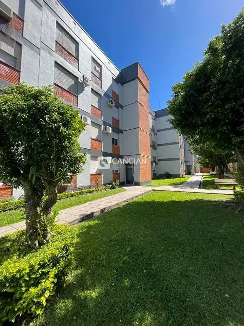 Foto 2 de Apartamento com 3 Quartos para venda ou aluguel, 67m² em Camobi, Santa Maria