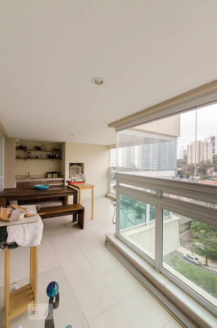Foto 3 de Apartamento com 3 Quartos para alugar, 154m² em Campo Belo, São Paulo