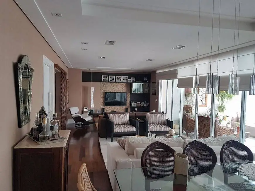 Foto 4 de Apartamento com 3 Quartos à venda, 222m² em Campo Belo, São Paulo