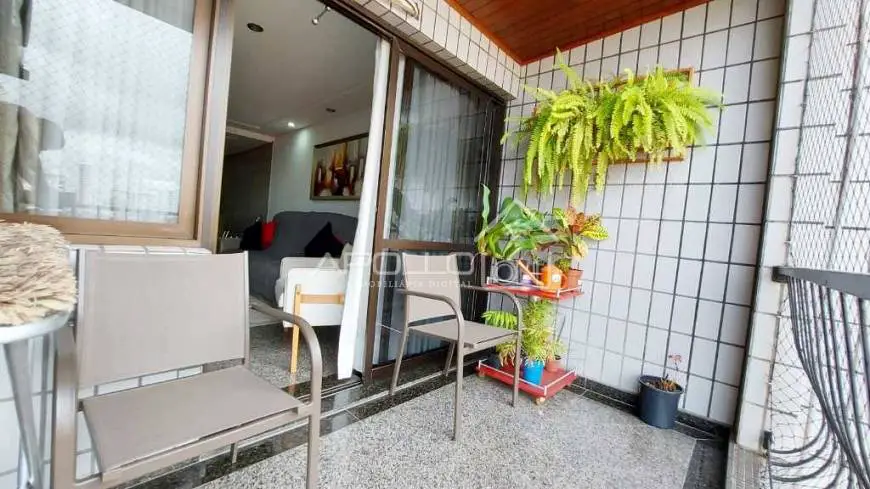 Foto 5 de Apartamento com 3 Quartos à venda, 125m² em Campo Grande, Santos
