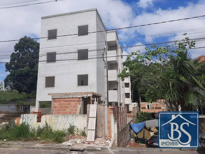 Foto 1 de Apartamento com 3 Quartos à venda, 62m² em CAMPO PEQUENO, Colombo