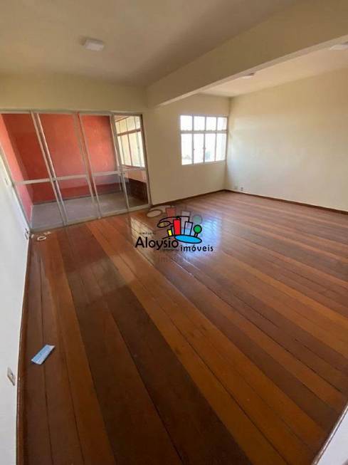 Foto 2 de Apartamento com 3 Quartos à venda, 124m² em Canaa, Sete Lagoas
