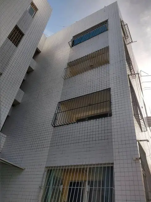 Foto 4 de Apartamento com 3 Quartos à venda, 75m² em Candeias, Jaboatão dos Guararapes