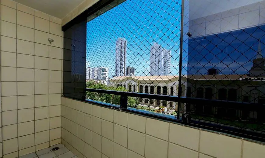 Foto 2 de Apartamento com 3 Quartos à venda, 98m² em Candeias, Jaboatão dos Guararapes