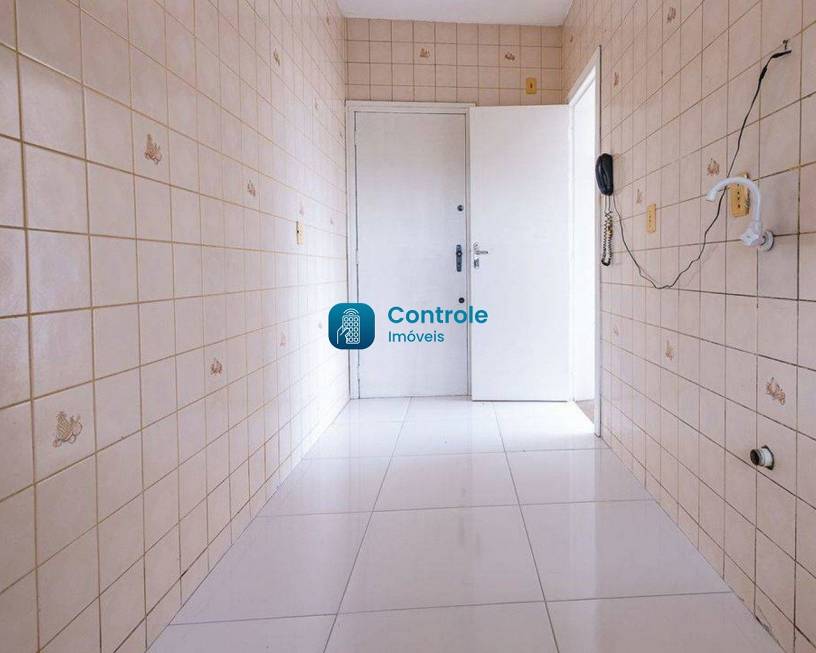 Foto 3 de Apartamento com 3 Quartos à venda, 63m² em Capoeiras, Florianópolis