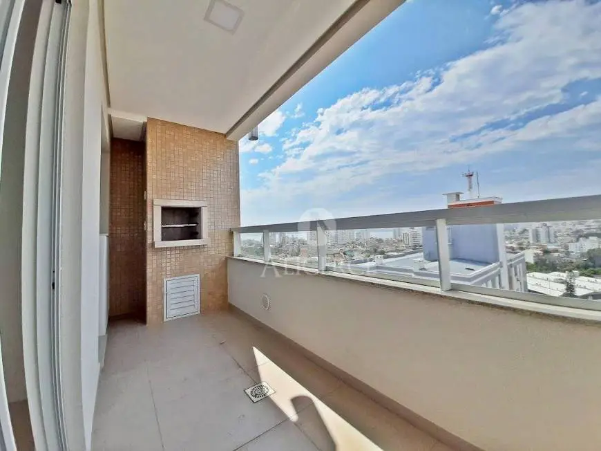 Foto 2 de Apartamento com 3 Quartos à venda, 85m² em Capoeiras, Florianópolis