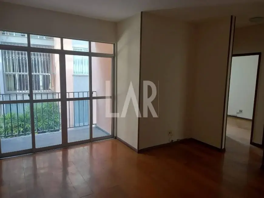 Foto 1 de Apartamento com 3 Quartos para alugar, 80m² em Carlos Prates, Belo Horizonte