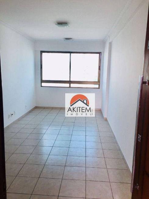 Foto 4 de Apartamento com 3 Quartos à venda, 79m² em Casa Amarela, Recife