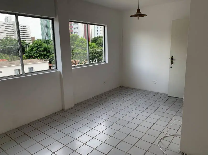 Foto 1 de Apartamento com 3 Quartos para venda ou aluguel, 80m² em Casa Forte, Recife
