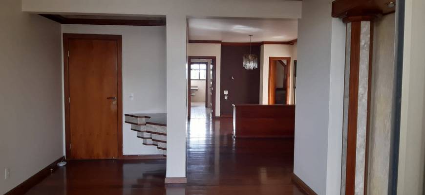 Foto 4 de Apartamento com 3 Quartos à venda, 205m² em Cazeca, Uberlândia