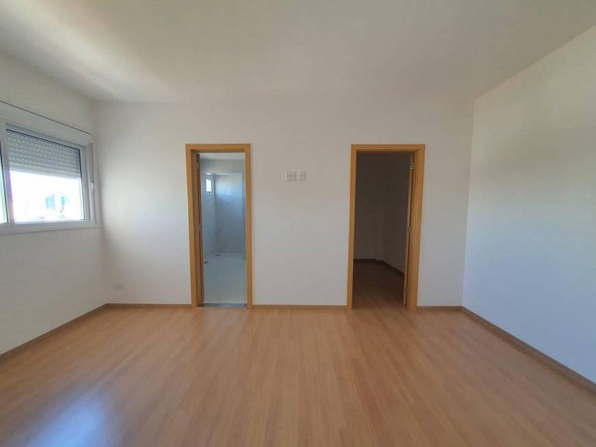 Foto 3 de Apartamento com 3 Quartos à venda, 213m² em Centro, Cascavel