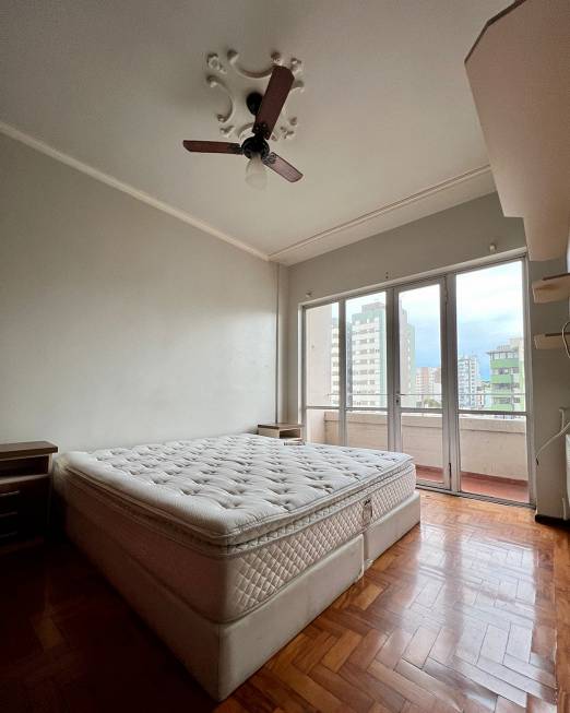 Foto 2 de Apartamento com 3 Quartos para alugar, 90m² em Centro, Caxias do Sul