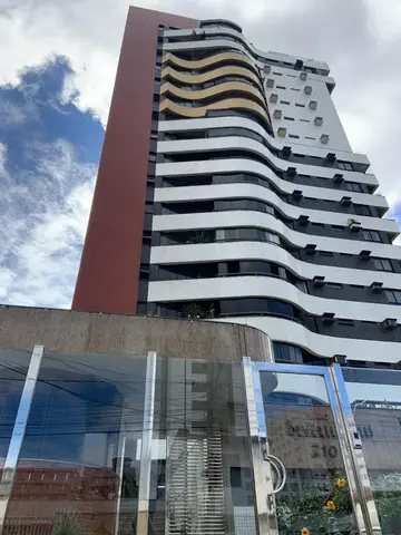 Foto 1 de Apartamento com 3 Quartos à venda, 220m² em Centro, Feira de Santana
