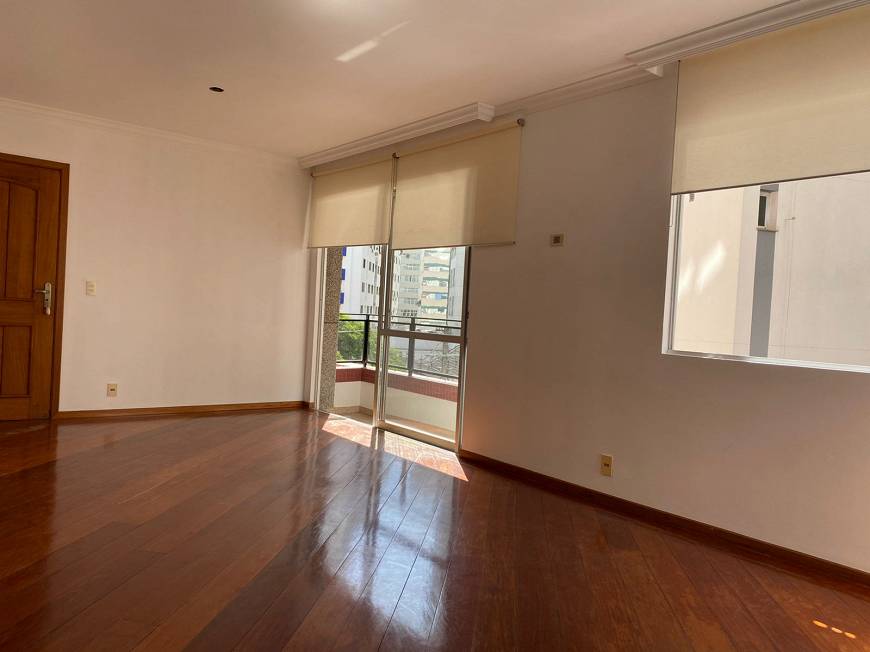 Foto 3 de Apartamento com 3 Quartos para alugar, 120m² em Centro, Florianópolis