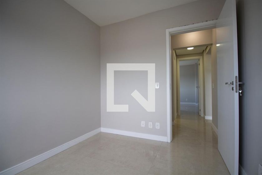 Foto 3 de Apartamento com 3 Quartos para alugar, 85m² em Centro, Gravataí