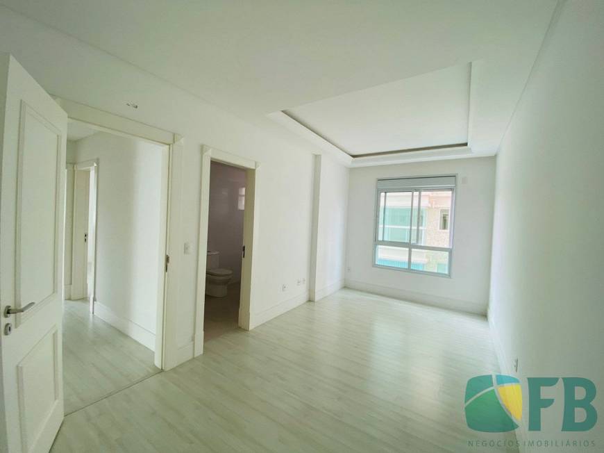 Foto 4 de Apartamento com 3 Quartos à venda, 149m² em Centro, Itapema