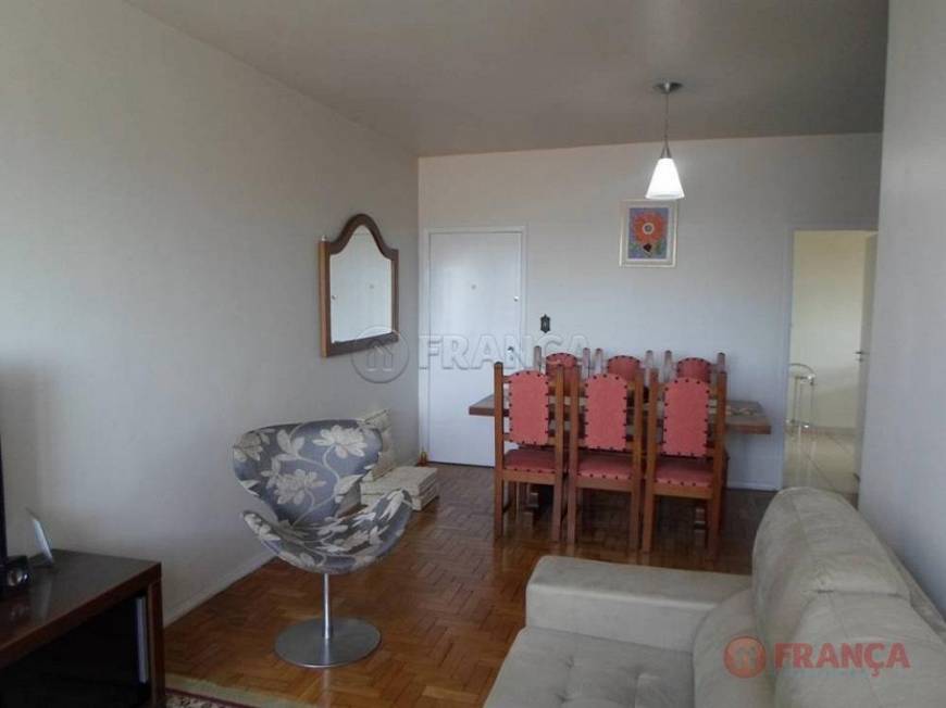 Foto 5 de Apartamento com 3 Quartos à venda, 94m² em Centro, Jacareí