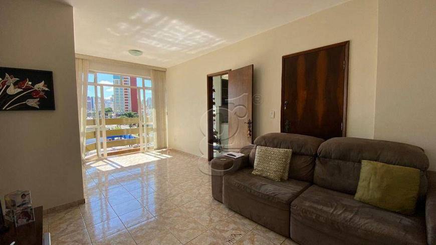 Foto 2 de Apartamento com 3 Quartos à venda, 75m² em Centro, Londrina